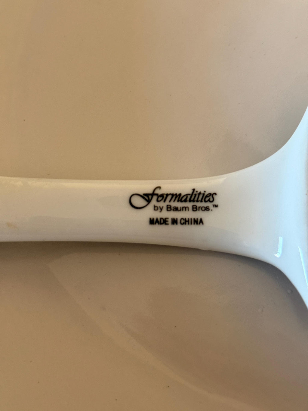 Ceramic Pie Server with Black & White Toile Pattern