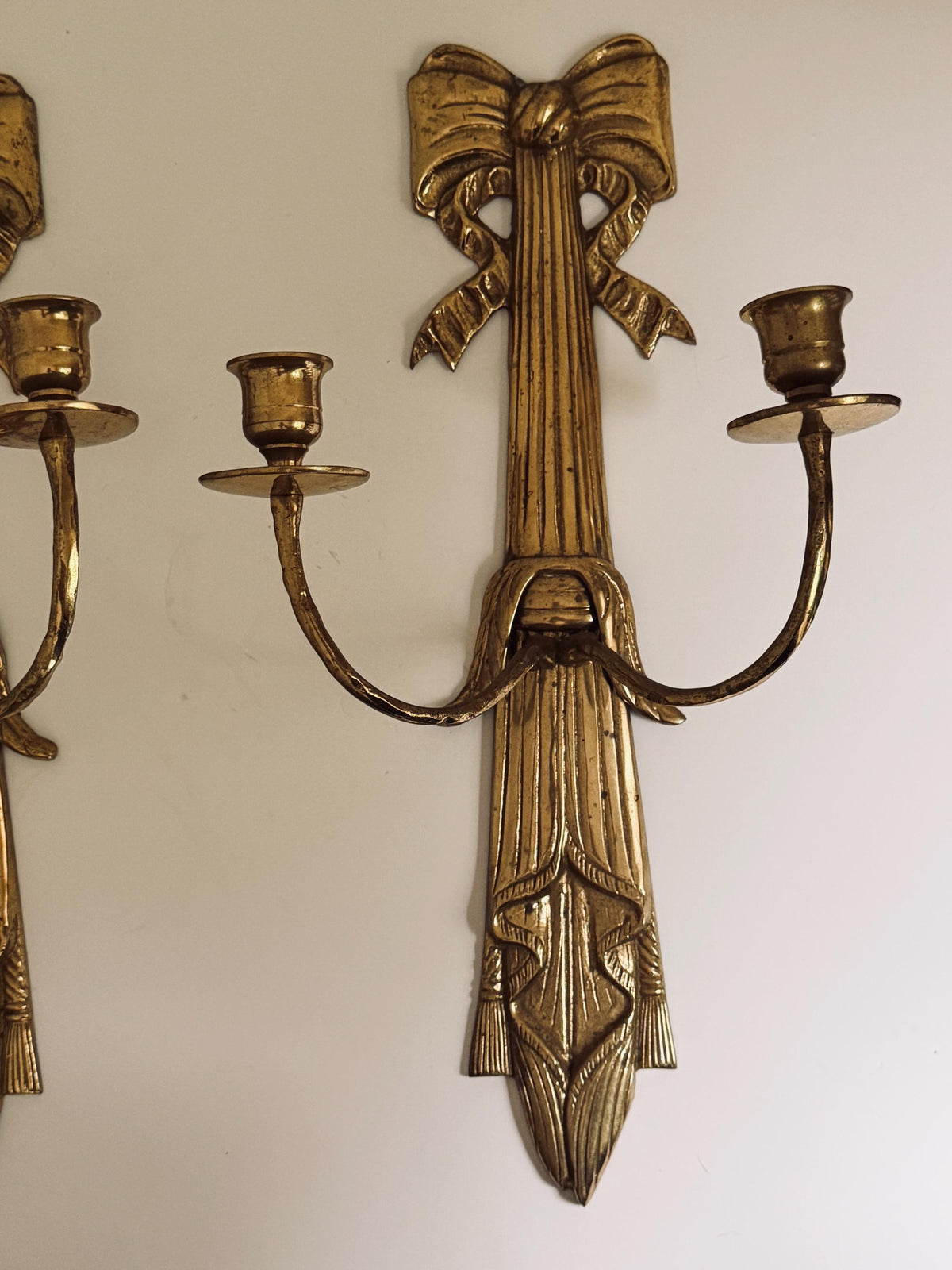 Vintage Brass Bow Double Candle Sconce, Ribbon Wall Candle Holder, Hollywood Regency Decor