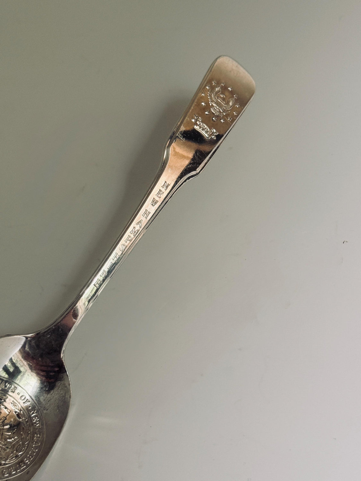 Vintage 13 Colonies Souvenir Spoon Set, Embossed State Seals, Collectible Silverware