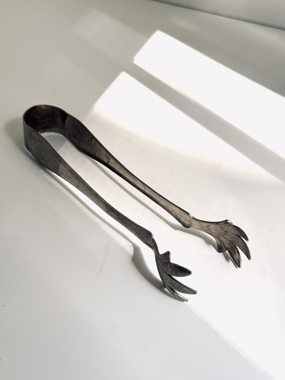Vintage Claw Ice Tongs, Silver Tone Bird Talon Barware Tongs, Hammered Cocktail Bar Accessory