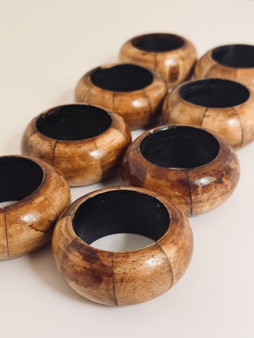 Set of 8 Wood Napkin Rings