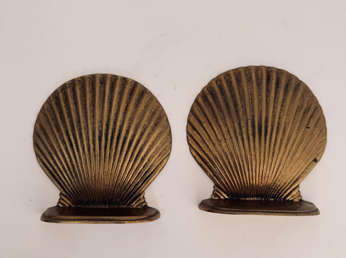 Vintage Brass Scallop Shell Bookends, Coastal Nautical Library Decor (Pair)