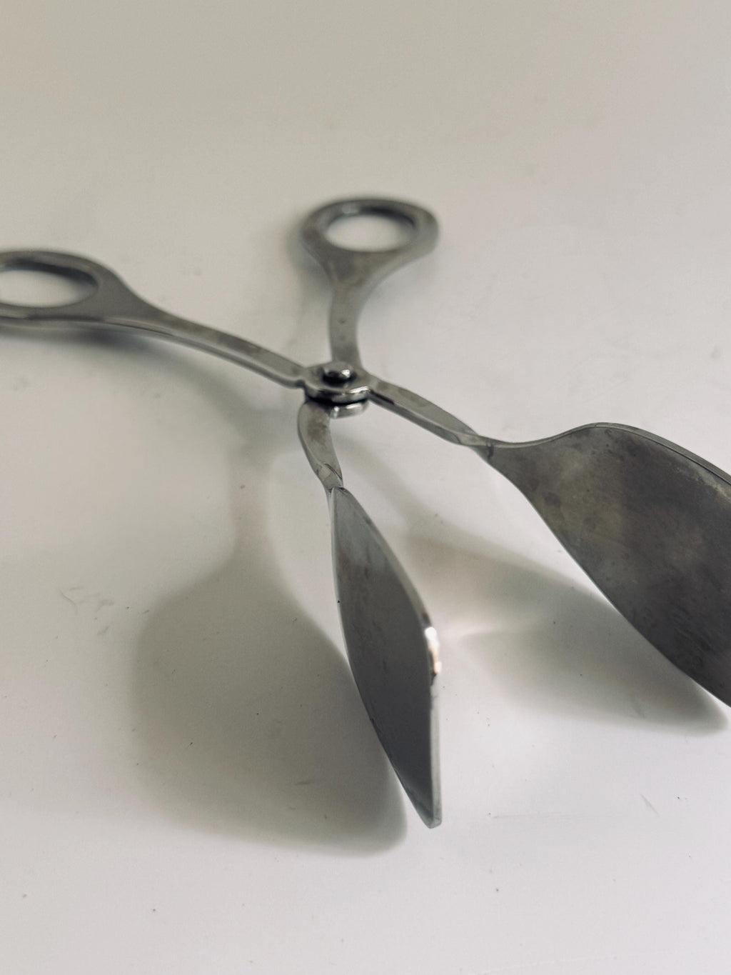 Vintage Stainless Steel Serving Tongs, Scissor Style Buffet Tongs, Pastry & Appetizer Server