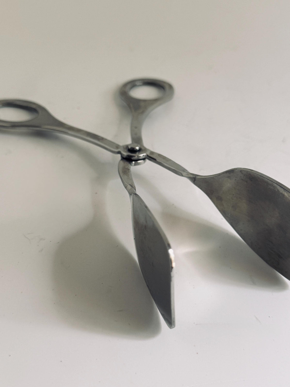 Vintage Stainless Steel Serving Tongs, Scissor Style Buffet Tongs, Pastry & Appetizer Server