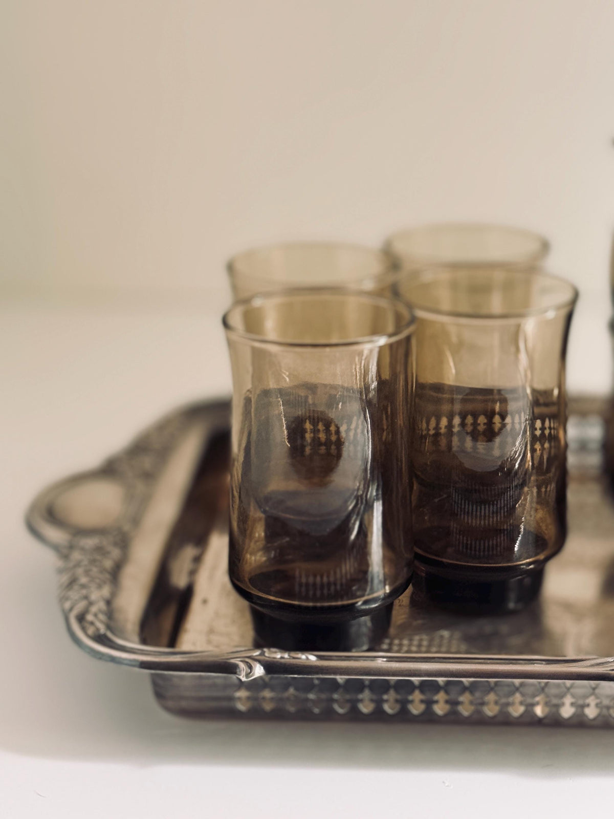Vintage Smoky Brown Glasses, Set of 8, Small Juice & Rocks Glasses,  Retro Smoke Glass Barware