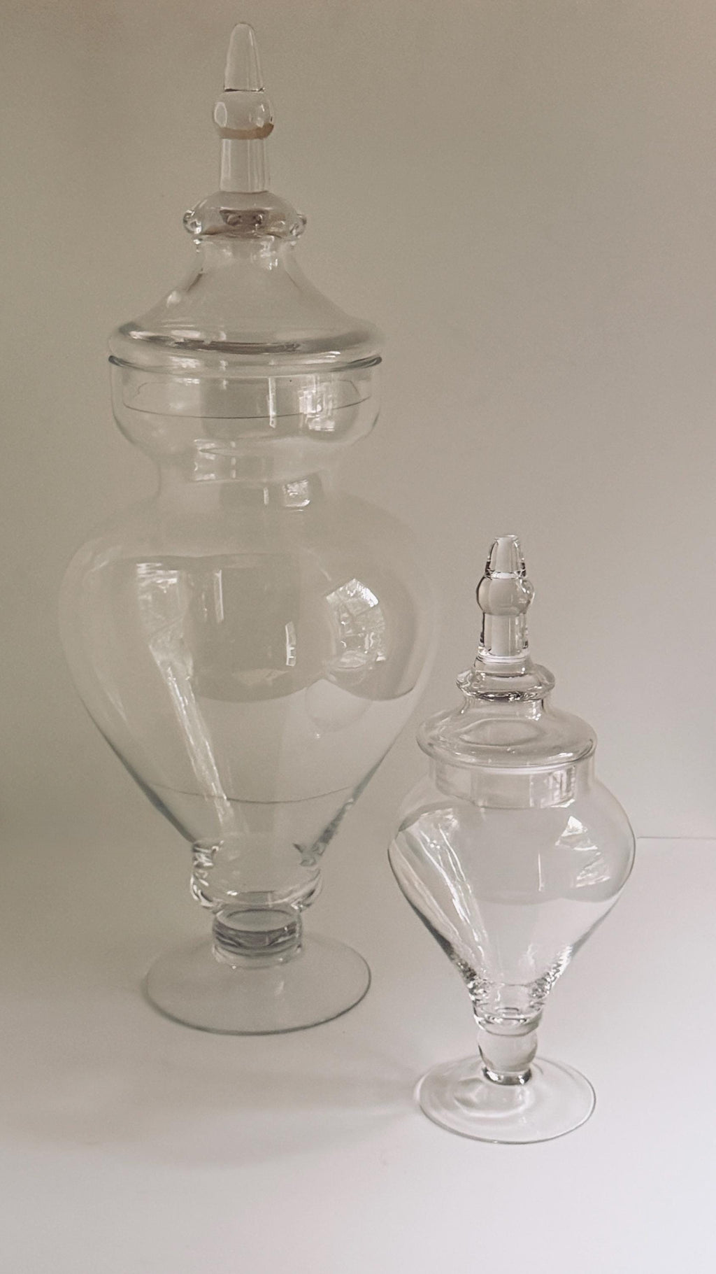 Large Clear Glass Apothecary Jar, Pedestal Urn with Finial Lid, Decorative Glass Display Vessel